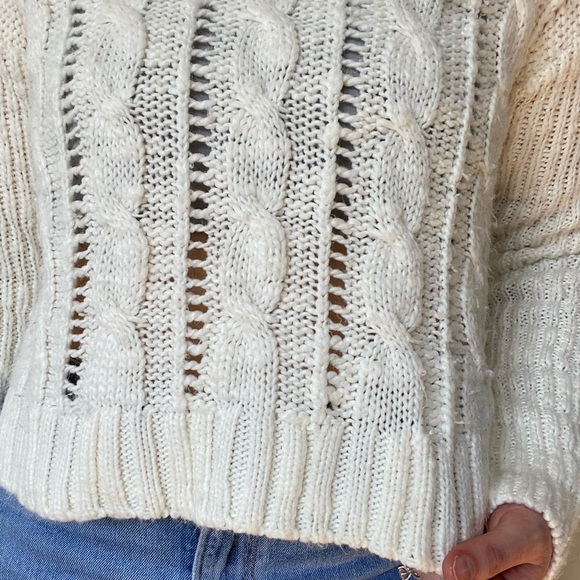 White Knit Aeropostale Sweater - Picture 2 of 4